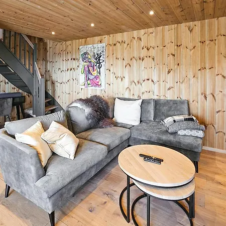 Cozy In With Sauna