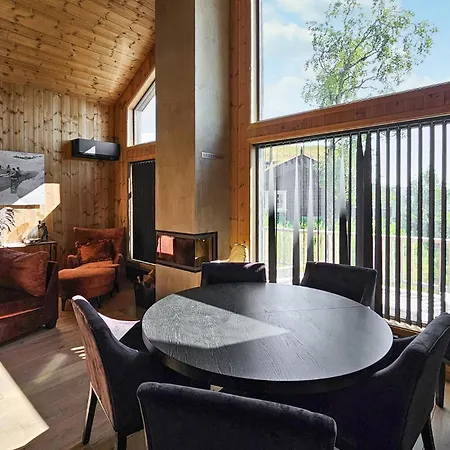 Vakantiehuis Cozy In With Sauna *